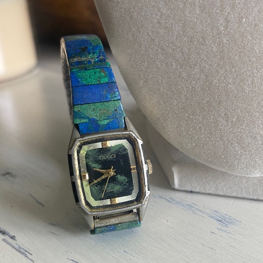 Vintage Gucci Vibrant Lapis Stone Watch